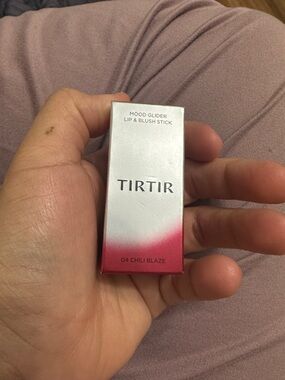 Mood Glider Lip & Blush Stick - 04 Chili Blaze (Pink/Red)